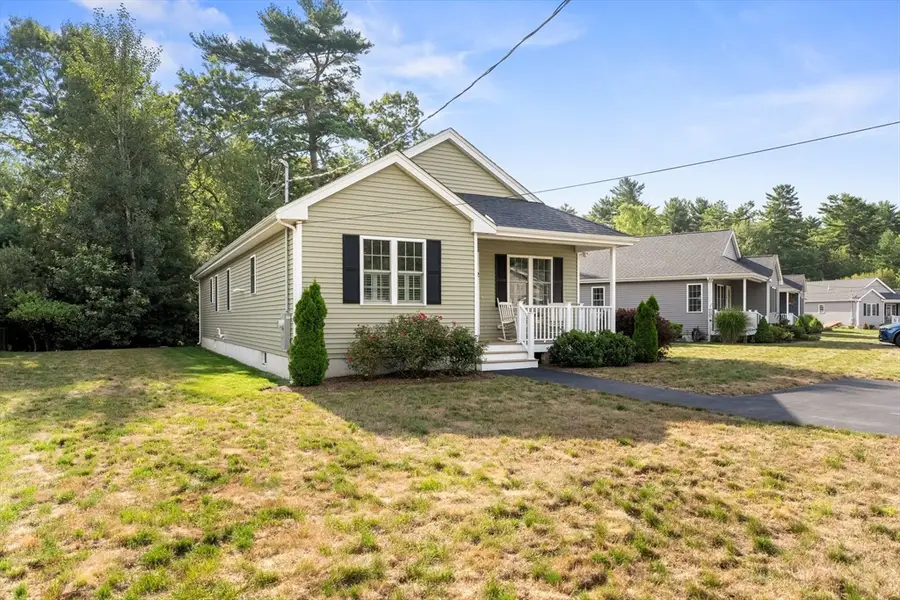 2 Magnolia Cir #2, East Bridgewater, MA 02333 - Image #2