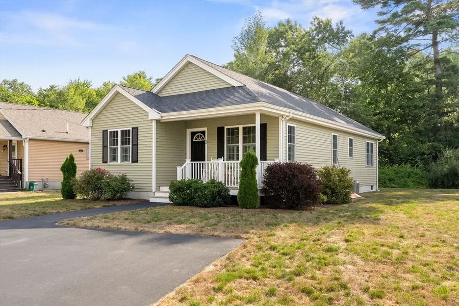 2 Magnolia Cir #2, East Bridgewater, MA 02333 - Image #3