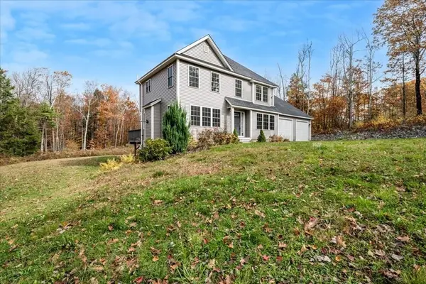 27 Westbrook Drive, New Ipswich, NH 03071