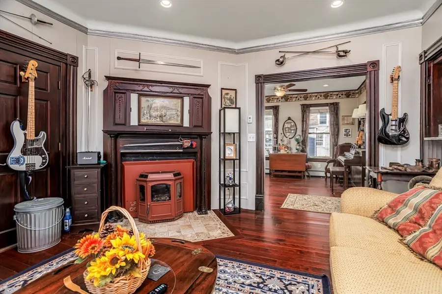 182 Cottage St, Athol, MA 01331 - Image #2