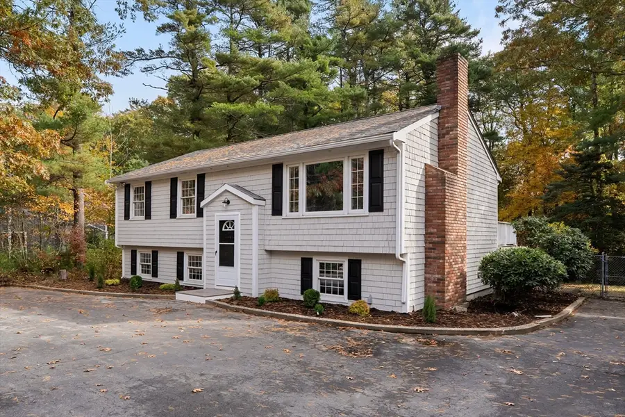 293 Mendall Rd, Acushnet, MA 02743 - Image #2