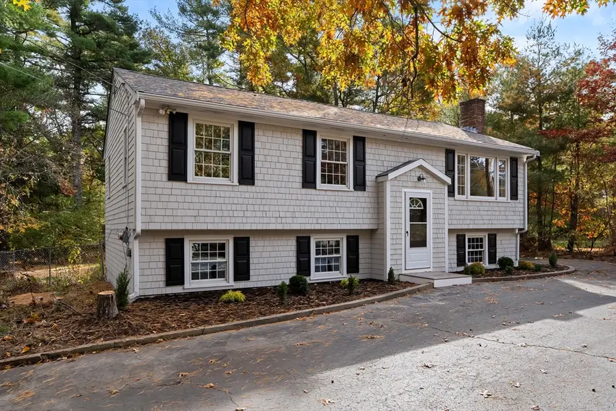 293 Mendall Rd, Acushnet, MA 02743 - Image #3
