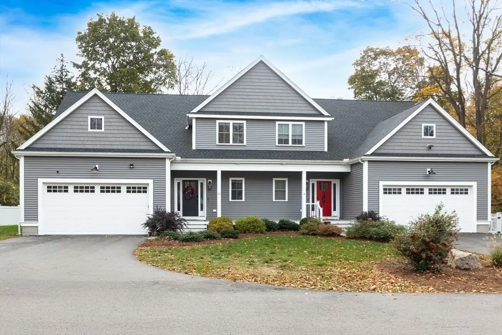 11 Orchard Pl #11, Foxboro, MA 02035 - Image #1