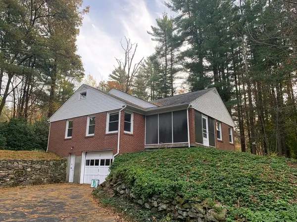 124 Brimfield Road, Monson, MA 01057