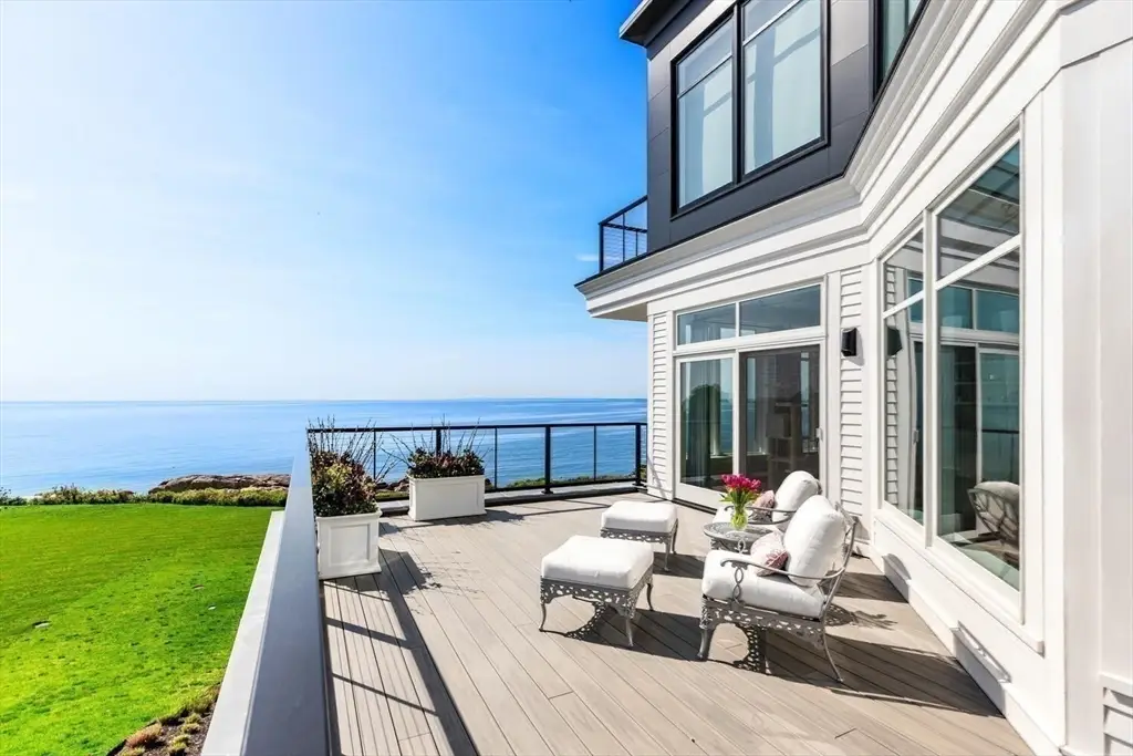 35 Littles Point Rd #S-201, Swampscott, MA 01907 - Image #1