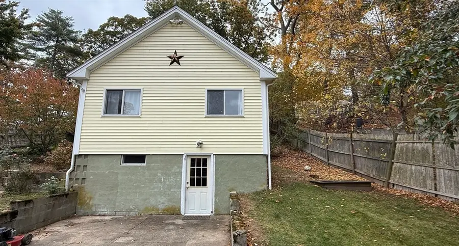 10 Fir Rd, Pembroke, MA 02359 - Image #3