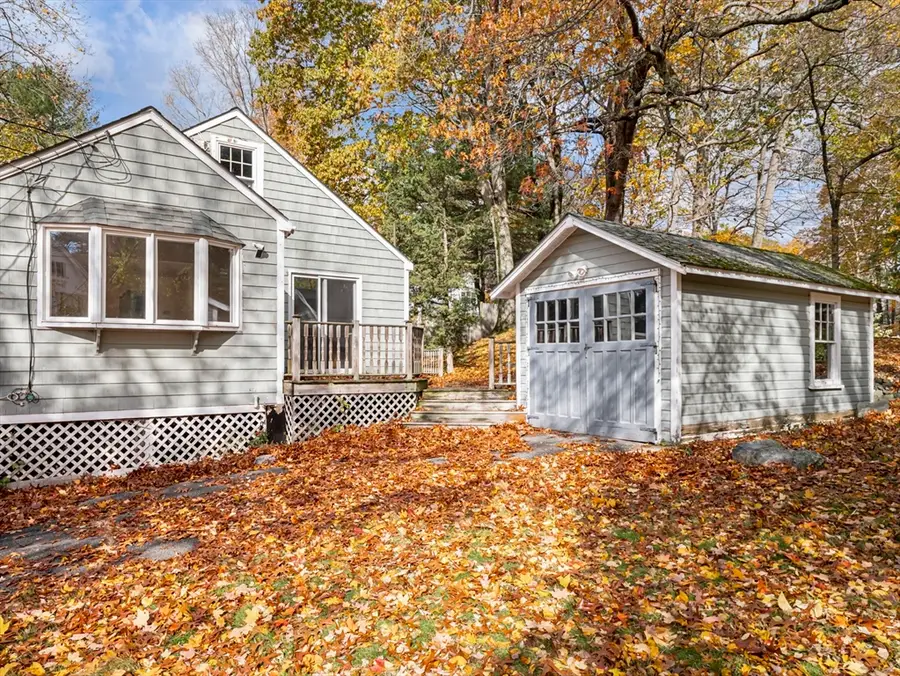 81 Spring St, Wakefield, MA 01880 - Image #2