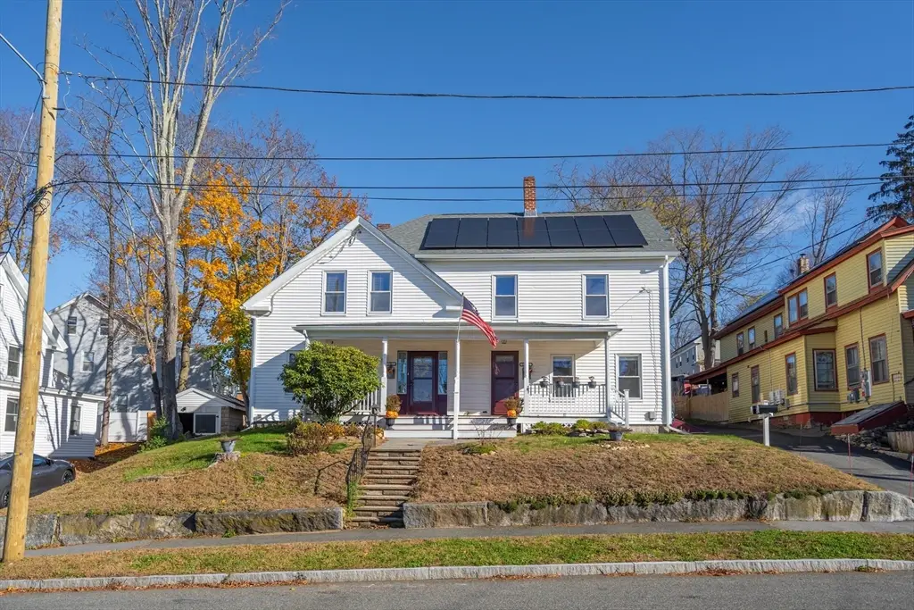 33 High St, Ware, MA 01082 - Image #1