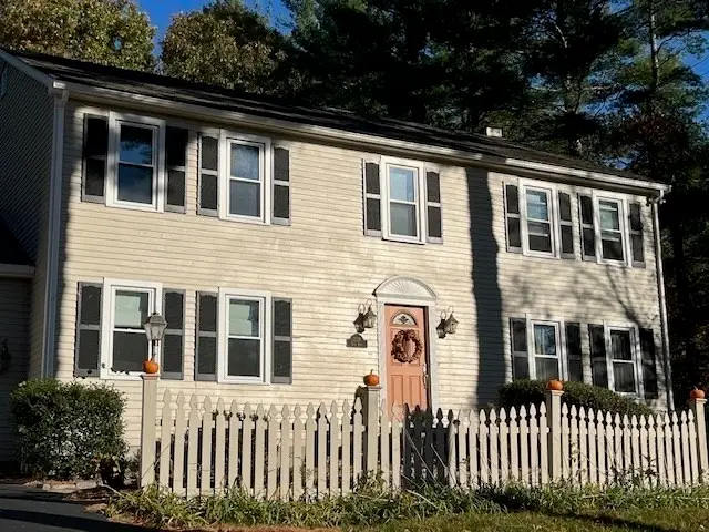 220 Erin Rd, East Taunton, MA 02718 - Image #3