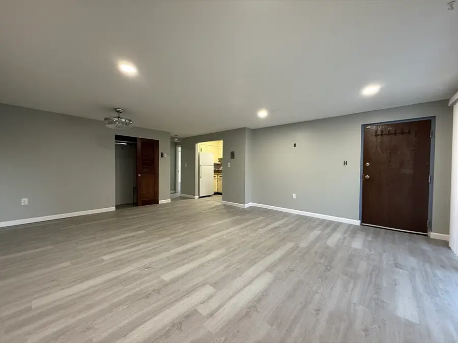 1186 Worcester Road #610, Framingham, MA 01702 - Image #2