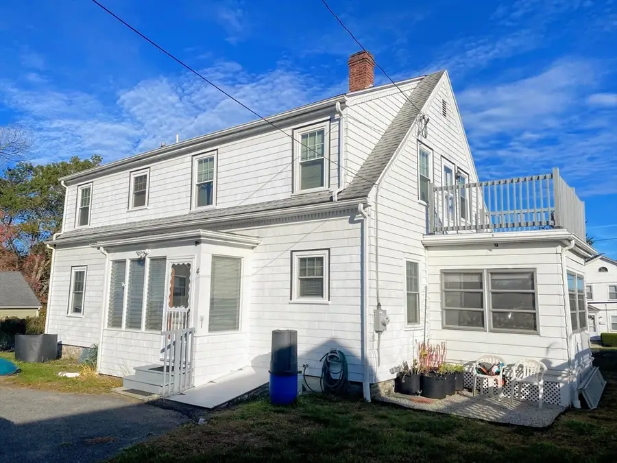 4 Charlton Rd, Dudley, MA 01571 - Image #2