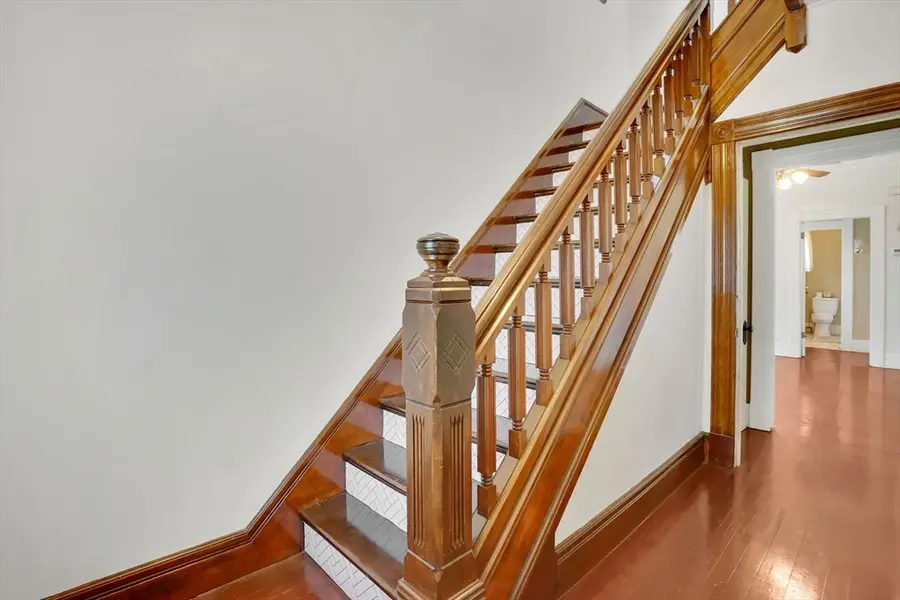 55 Florida St, Springfield, MA 01109 - Image #3