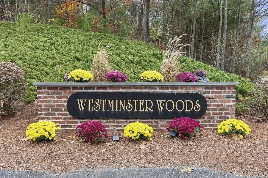 68 Olde Colonial Dr #6, Gardner, MA 01440 - Image #2