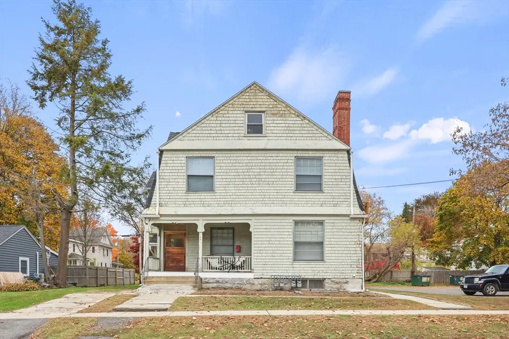 104 Appleton Ave, Pittsfield, MA 01201 - Image #1