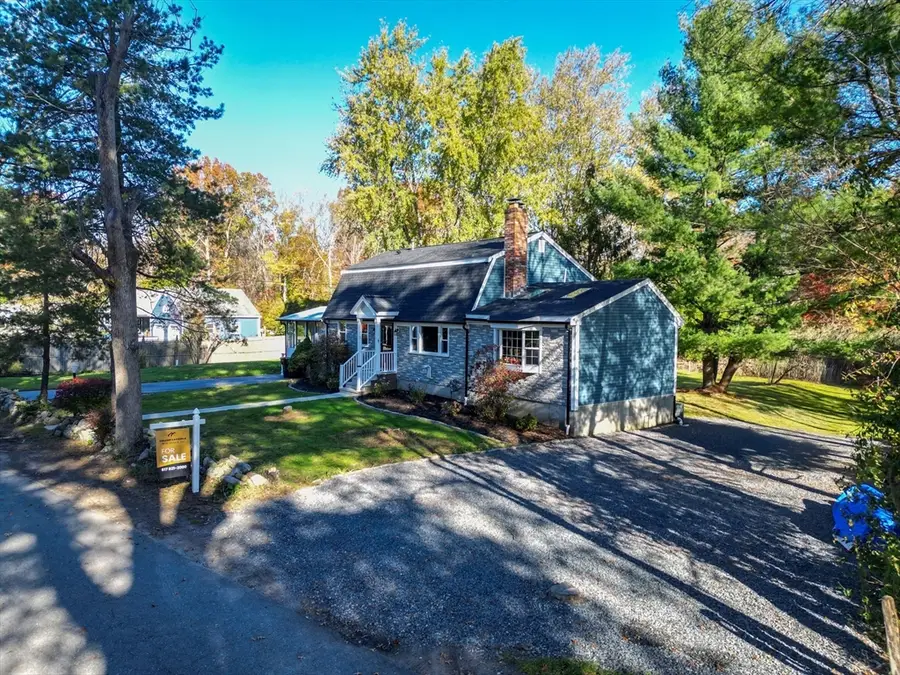 21 Roosevelt Ave, West Bridgewater, MA 02379 - Image #3