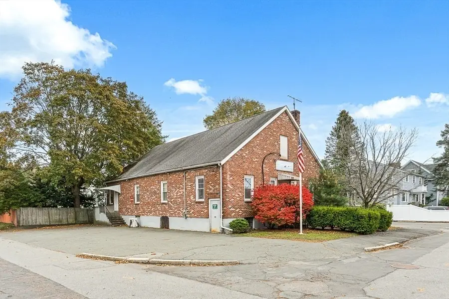 18 Raymond Place, Winchester, MA 01890 - Image #2