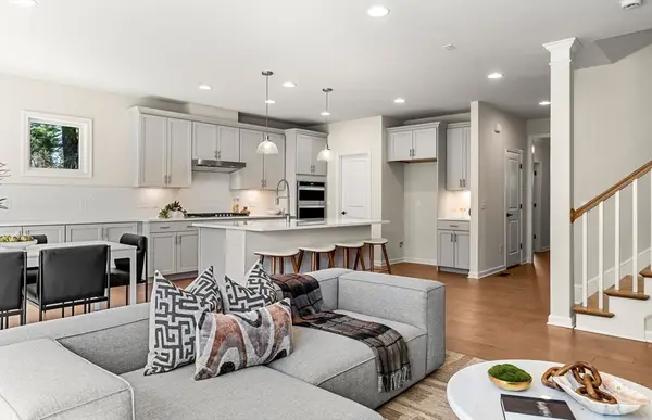 15 Sandtrap Circle #13, Walpole, MA 02081