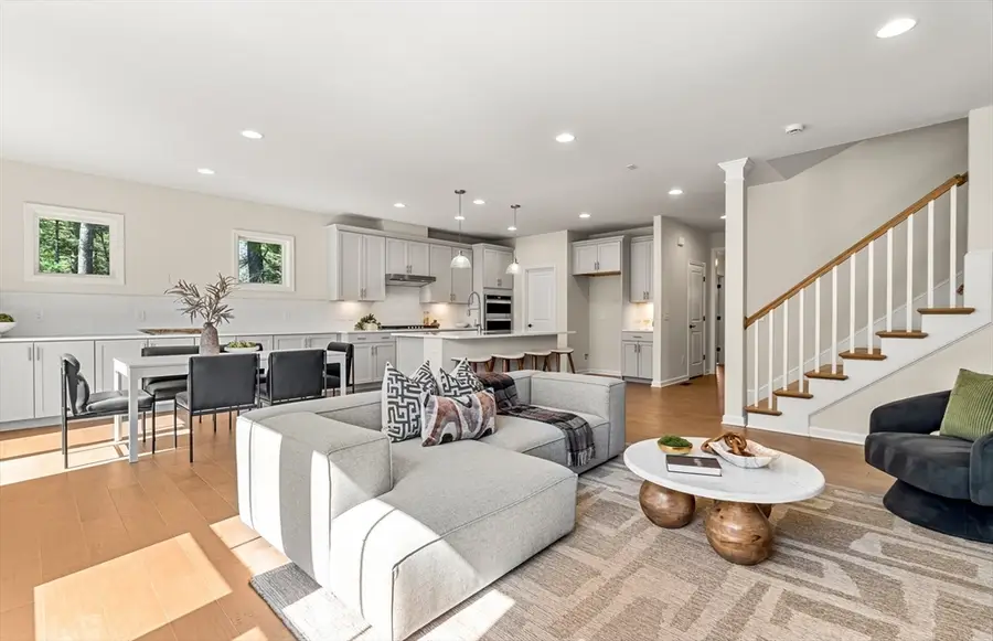 15 Sandtrap Circle #13, Walpole, MA 02081 - Image #2