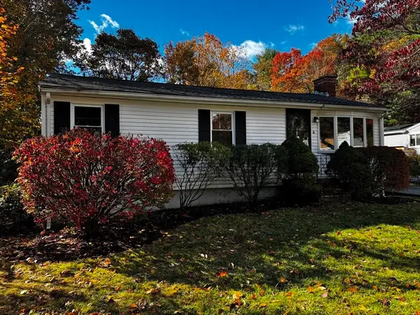 6 Evan Rd, Pembroke, MA 02359