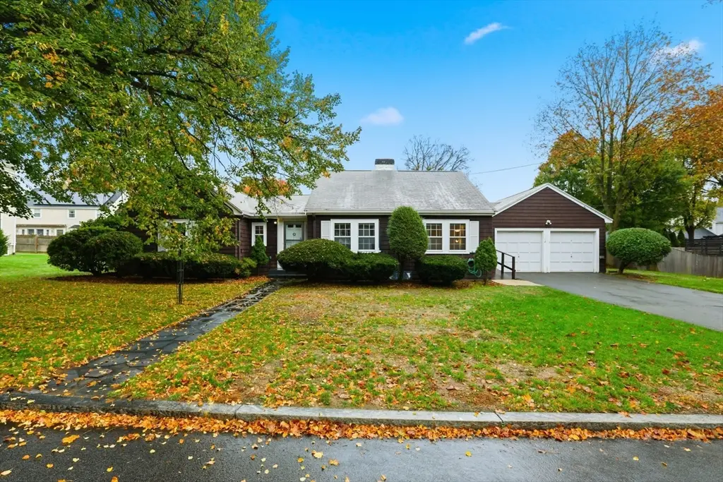 12 Canterbury Road, Winchester, MA 01890 - Image #1