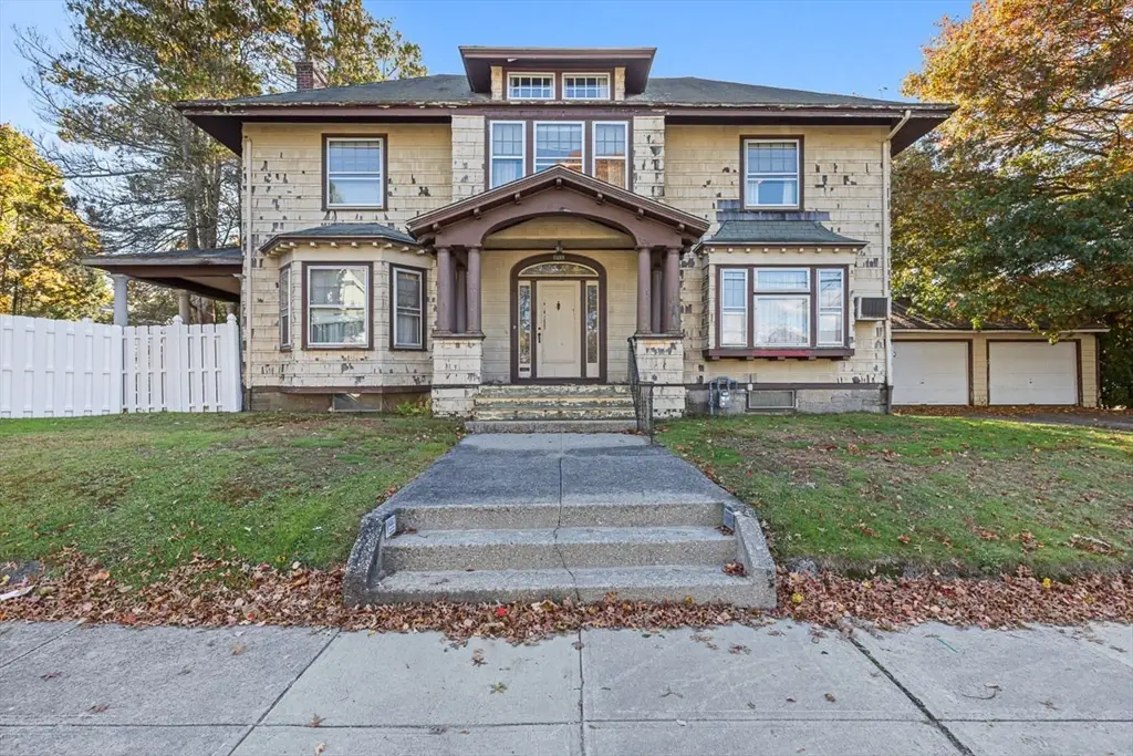 303 Florence St, Fall River, MA 02720 - Image #1