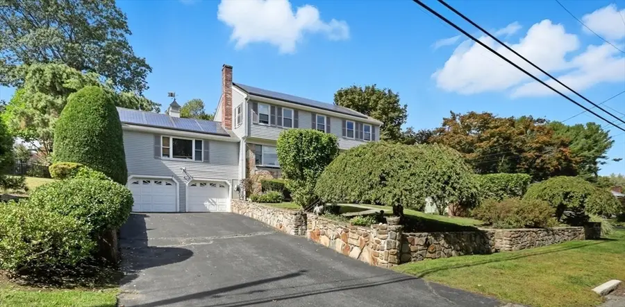 24 Angelica Dr, Framingham, MA 01701 - Image #2