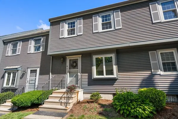 10 Oak Ridge Drive #5, Maynard, MA 01754