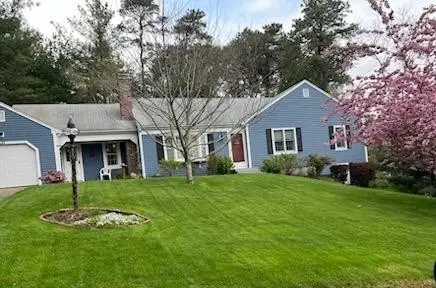 44 Stratford Ln, Yarmouth, MA 02675