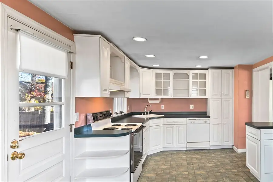 54 Ferris Avenue, Brockton, MA 02302 - Image #3