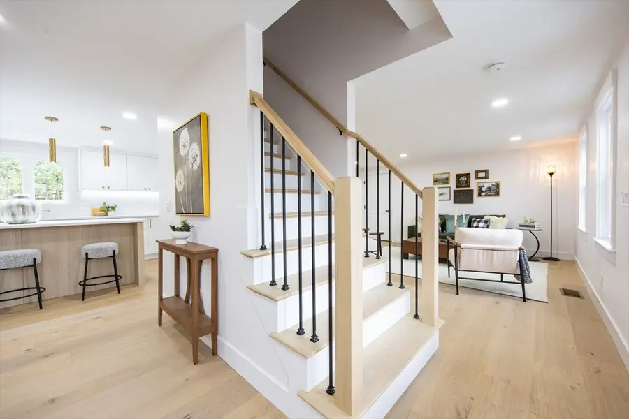 8 Vassar Dr, Milford, MA 01757 - Image #3