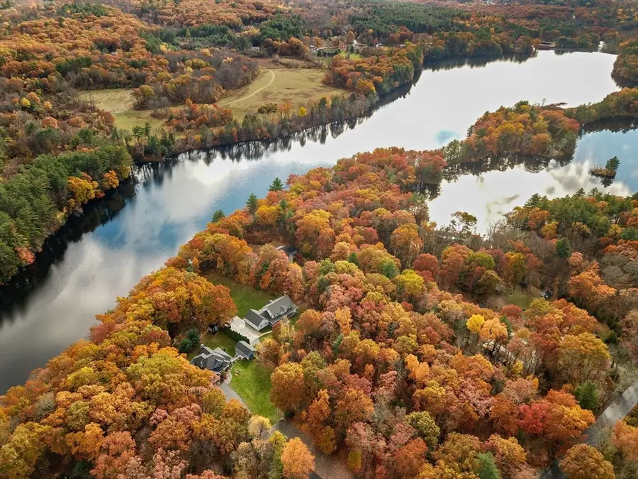 956 Poole St, Ludlow, MA 01056 - Image #3