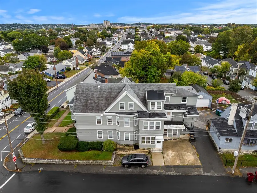 382 University Avenue, Lowell, MA 01852 - Image #2