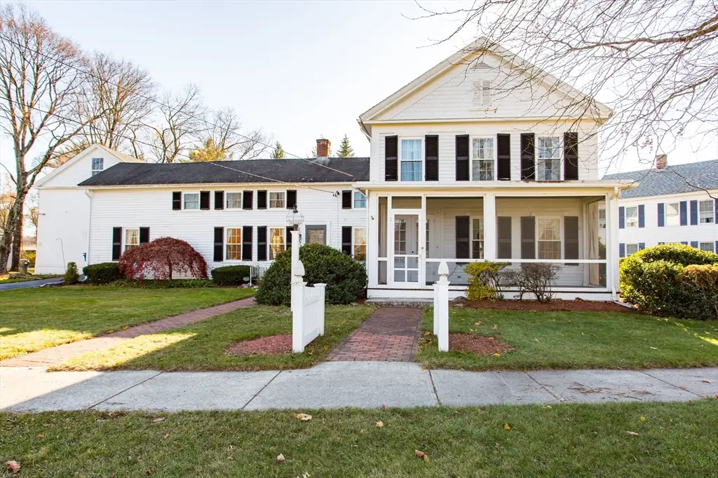 67 E Main St, West Brookfield, MA 01585 - Image #1