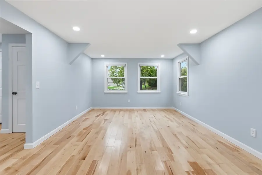 1 Bridle Path Ln, Methuen, MA 01844 - Image #3