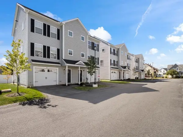 1400 Gorham St #30, Lowell, MA 01852