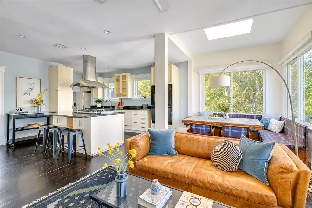 161 Columbia St #3, Cambridge, MA 02139 - Image #1