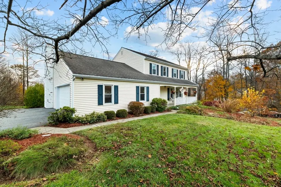 6 Apple Hill Rd, Sturbridge, MA 01566 - Image #3