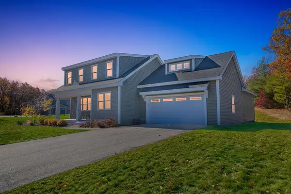 1 Atwood Ln, Groveland, MA 01834