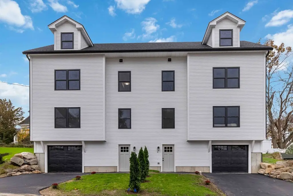 11 York St #11, Haverhill, MA 01830 - Image #1