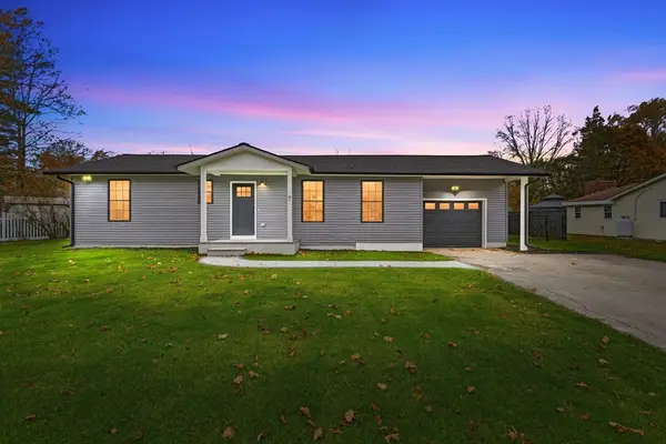 7 Revere Drive, Foxboro, MA 02035