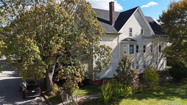 47 Acton St, Worcester, MA 01604