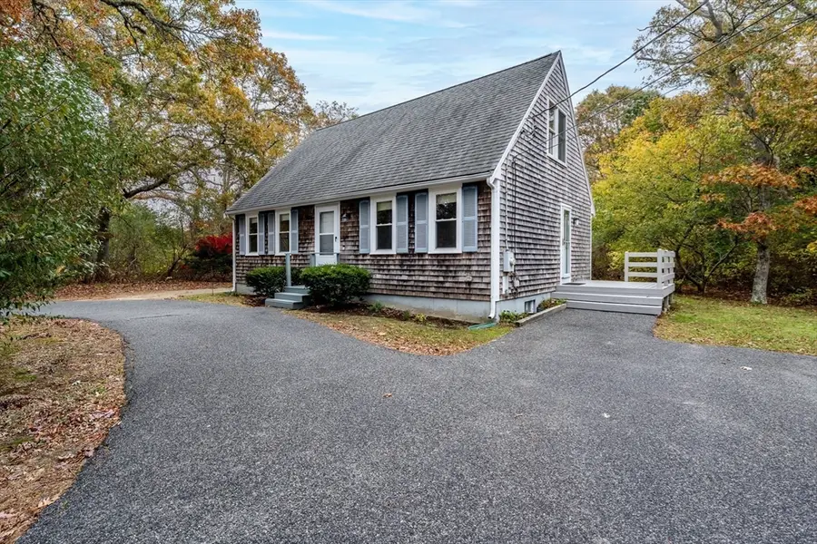 263 Old Barnstable Rd, Falmouth Town, MA 02536 - Image #2