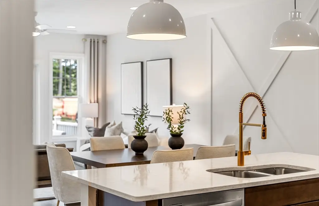 10 Sandtrap Circle #2, Walpole, MA 02081 - Image #1