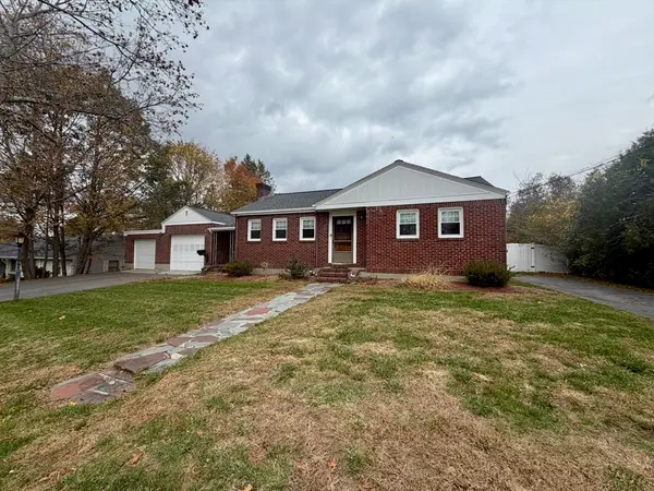 6 Vineyard Ave, Clinton, MA 01510