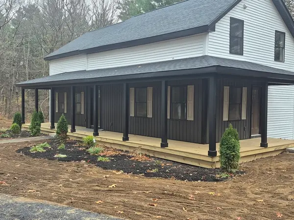 182 Main Rd, Gill, MA 01354