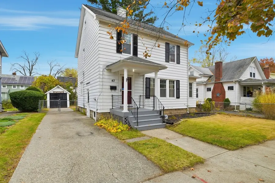 43 Thorndyke St, Springfield, MA 01118 - Image #2