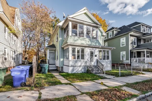 127-129 Ranney St, Springfield, MA 01108