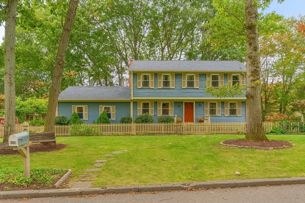 119 Gregory Dr, Seekonk, MA 02771 - Image #1