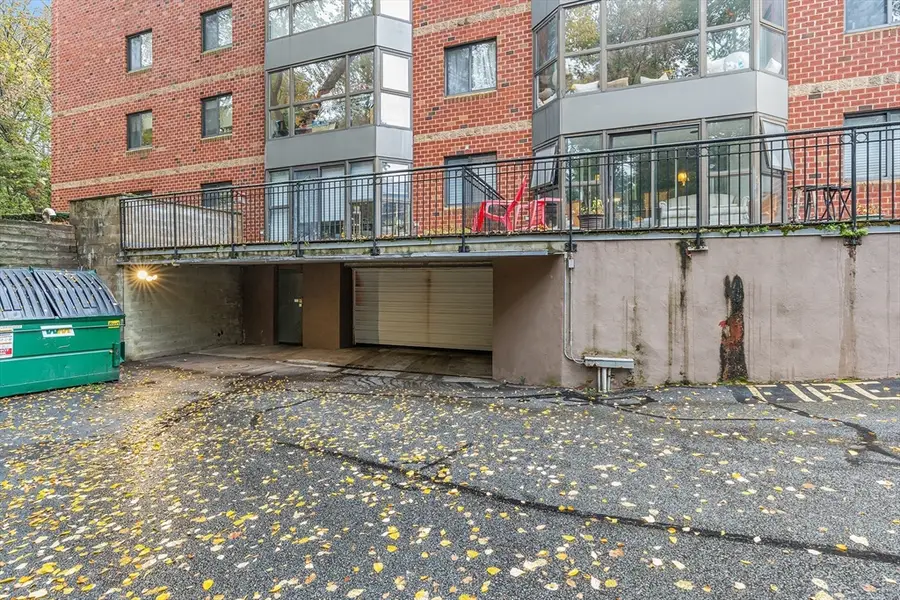 975 Massachusetts Ave #307, Arlington, MA 02476 - Image #3