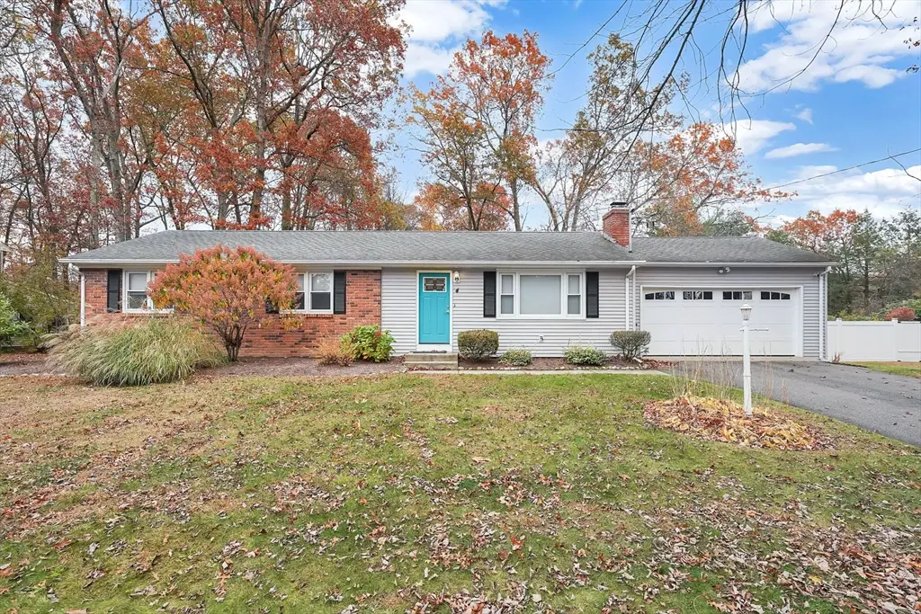 4 Lance Ln, Wilbraham, MA 01095 - Image #1